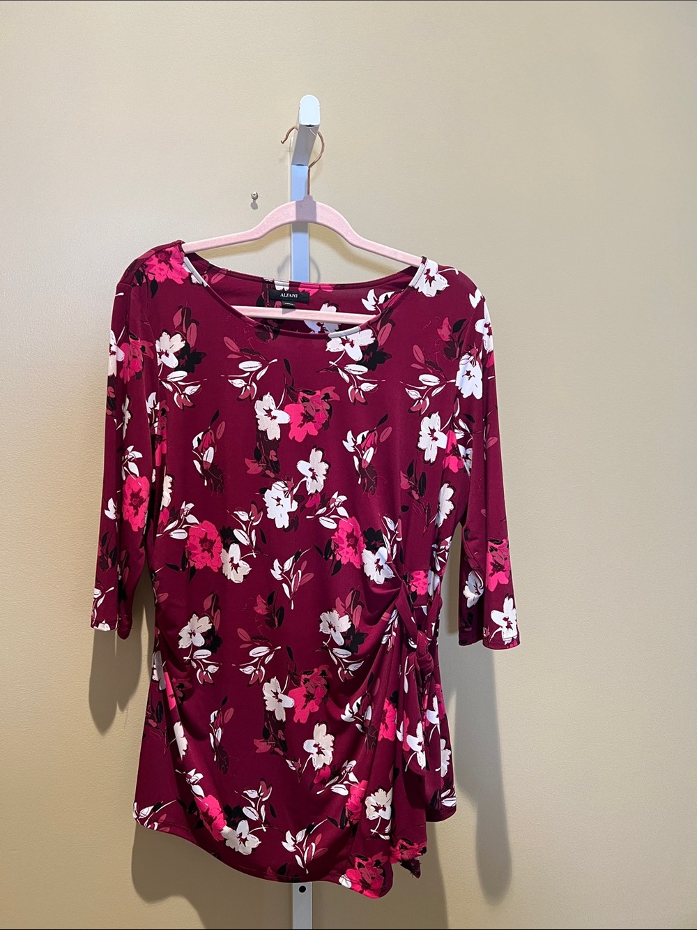 Alfani Burgundy Floral Side-Ruched Scoop Neck Tunic